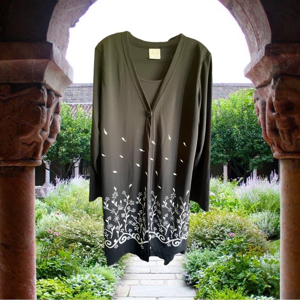 Easy Care Style Studio Large Black and White Dress